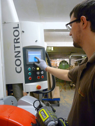The Control offers fast 'touch and saw' operation via an easy-to-use touch screen 