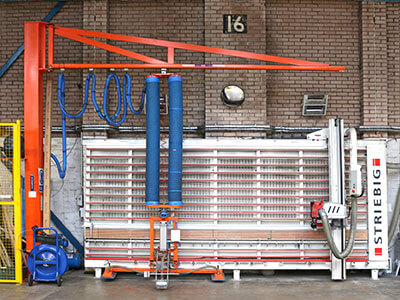 Timber merchant upgrade to Striebig vertical panel saw